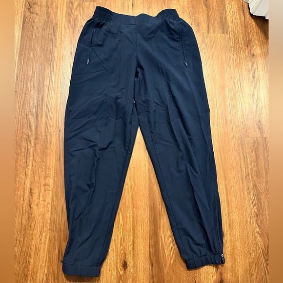 Old Navy Active Joggers (set of 2) - Picture 6 of 6